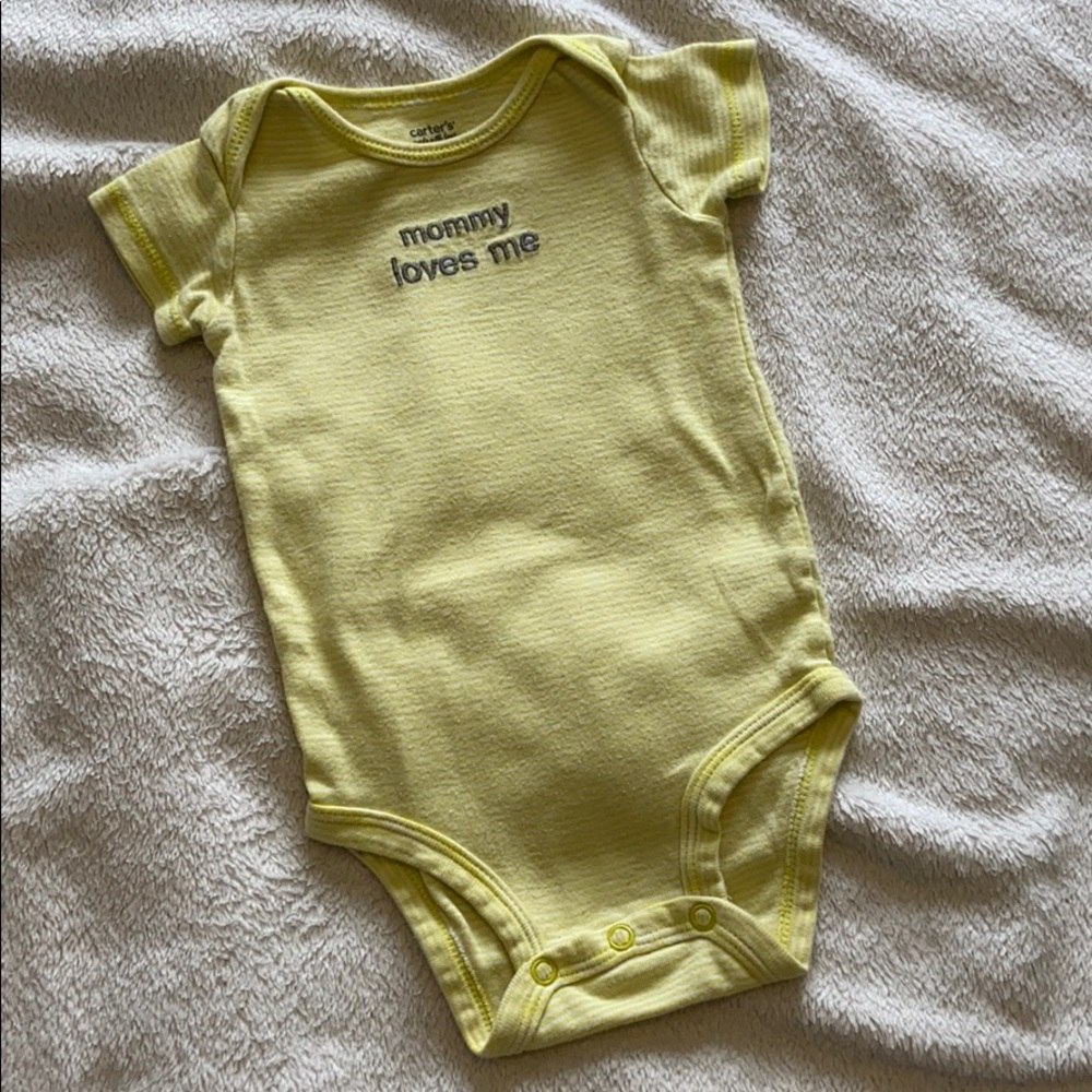 SALE 3/$12  “Mommy Loves Me” Onesie